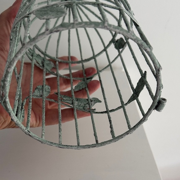 Vintage Inspired Chippy Green Bird Cage - Picture 3 of 5